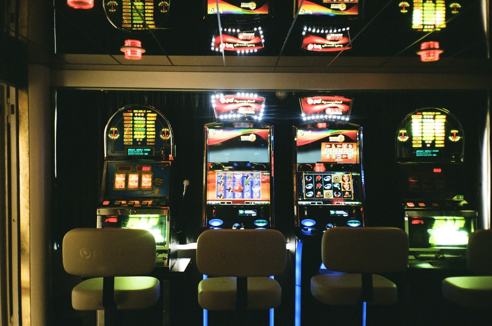 The Ten Commandments Of Gambling